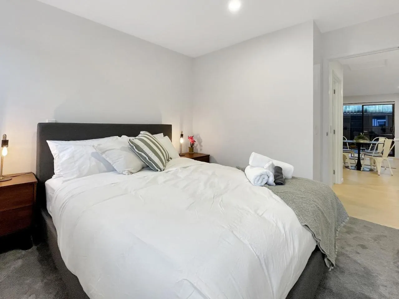 Spacious Allen Street 1Br Stay Christchurch Apartment