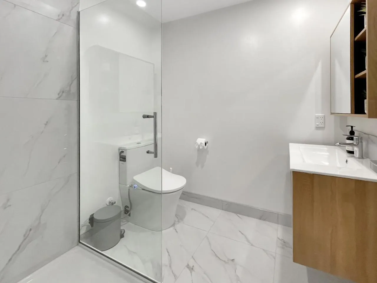 Spacious Allen Street 1Br Stay Christchurch